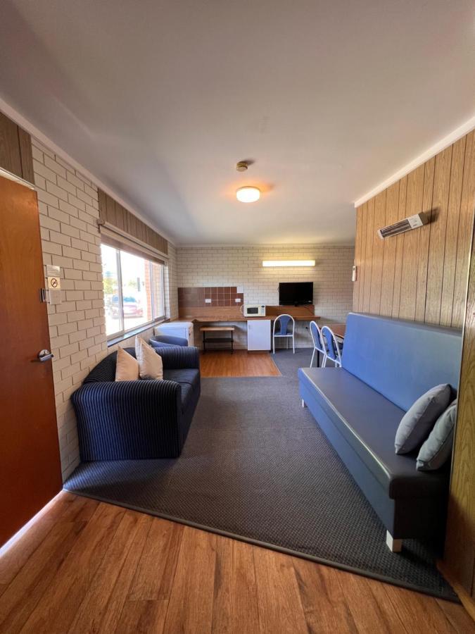 Sturt Motel บัลเรนัลด์ ภายนอก รูปภาพ